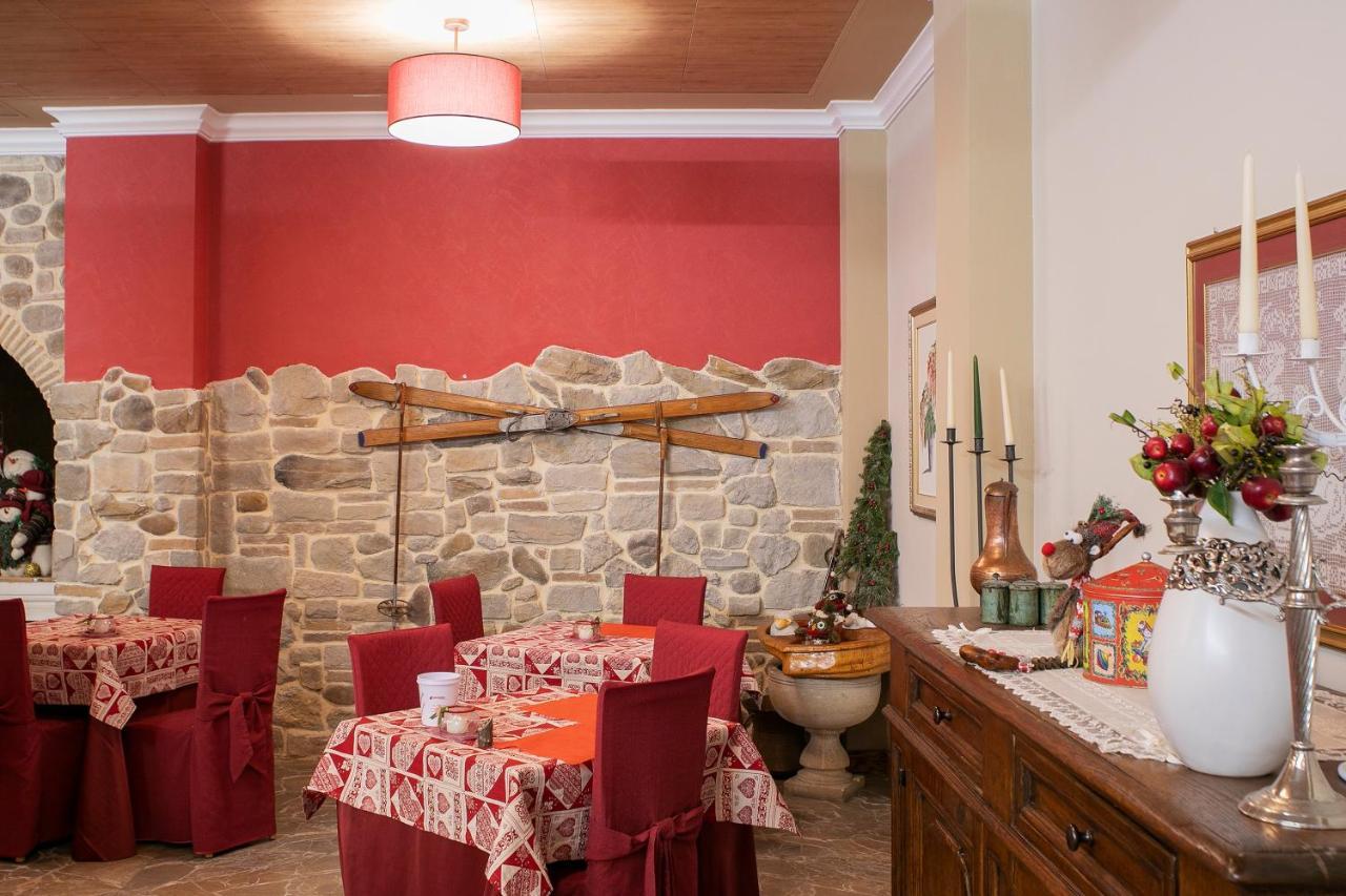 Hotel Fiordigigli L'Aquila Bagian luar foto