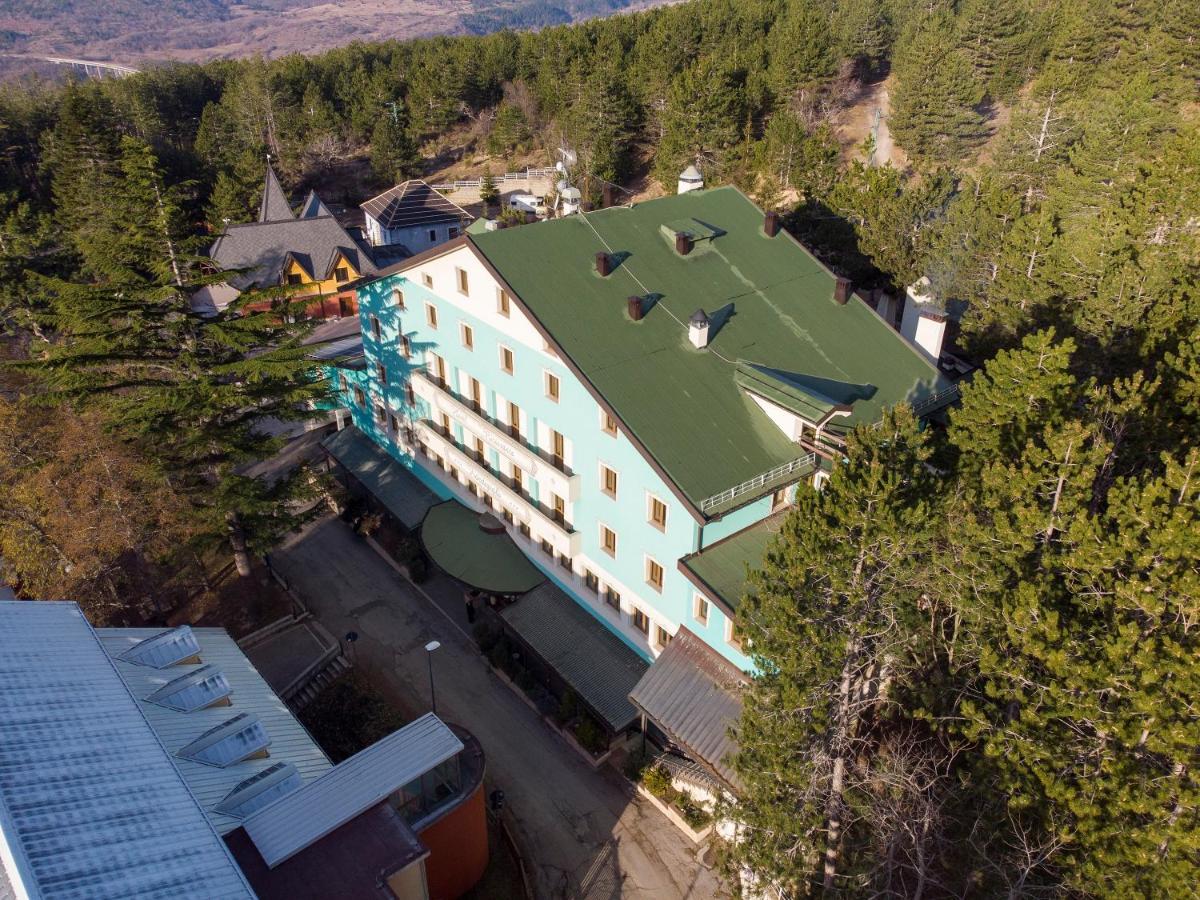Hotel Fiordigigli L'Aquila Bagian luar foto