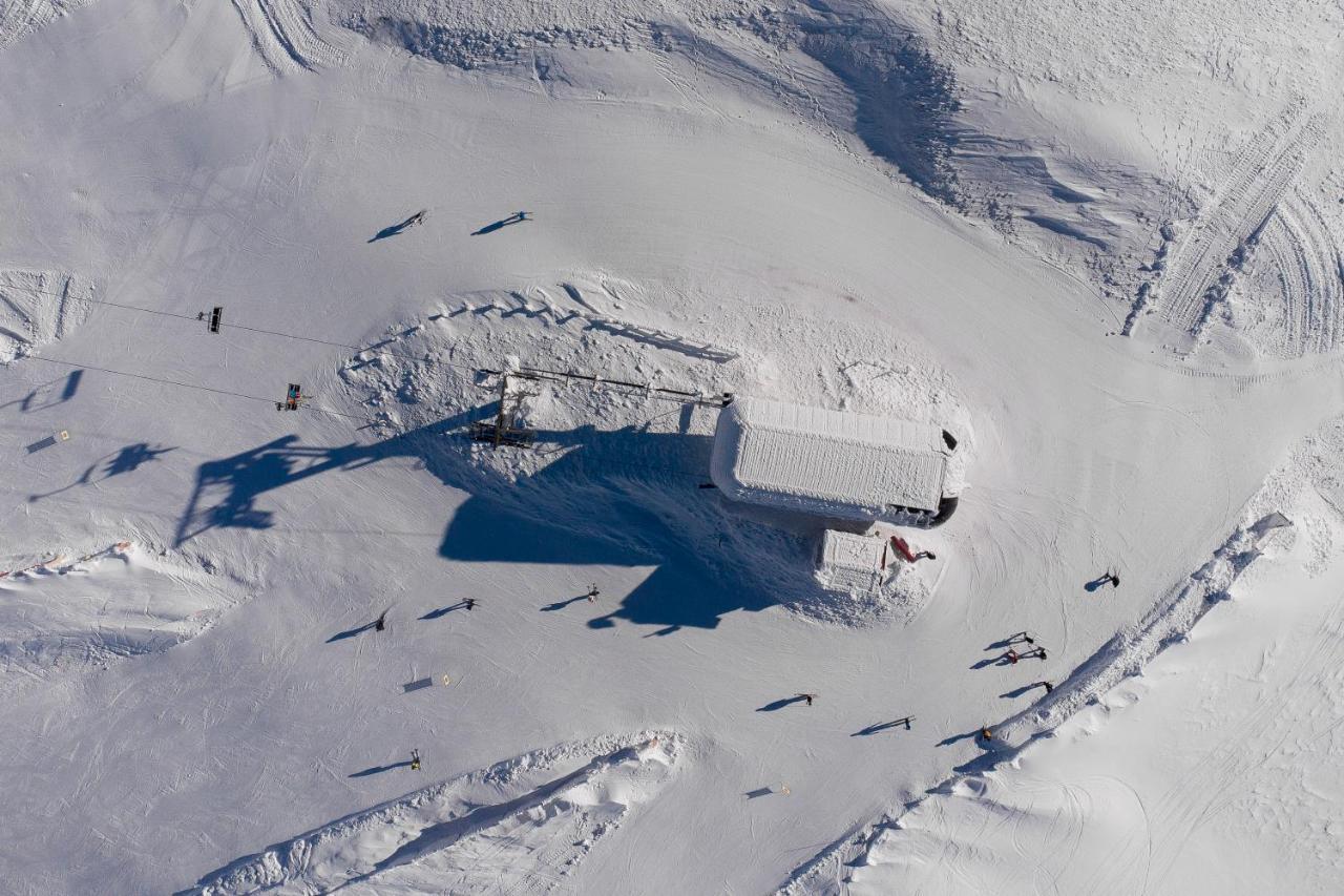 Hotel Fiordigigli L'Aquila Bagian luar foto