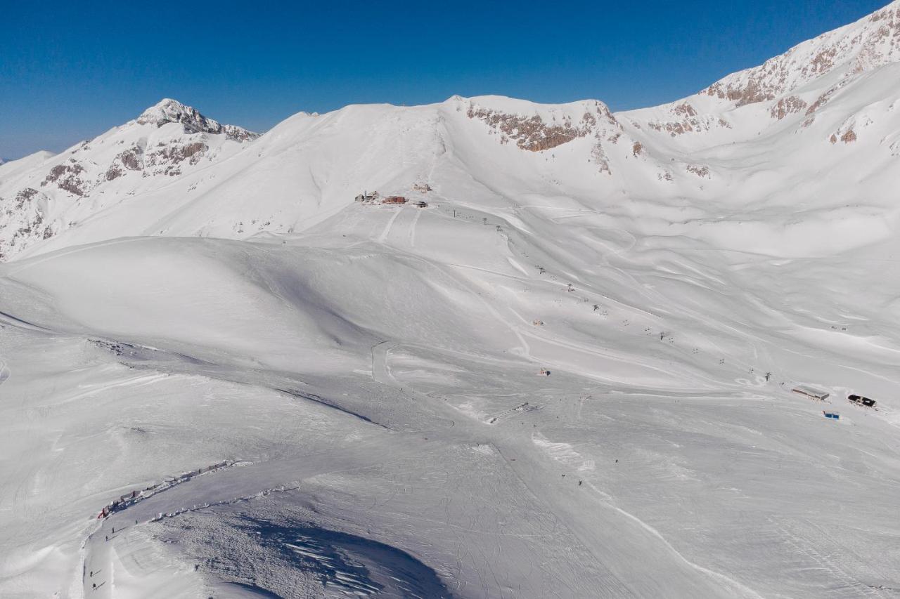 Hotel Fiordigigli L'Aquila Bagian luar foto