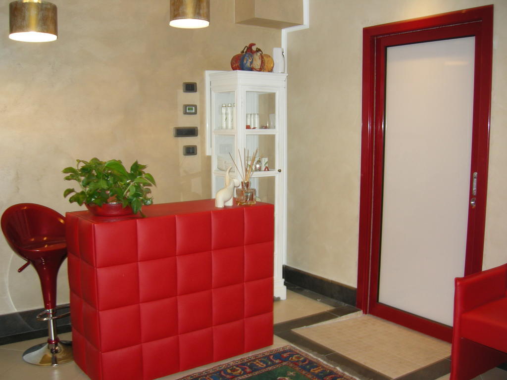 Hotel Fiordigigli L'Aquila Bagian luar foto